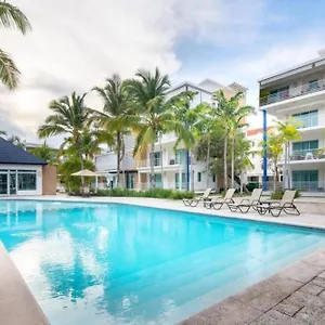 Lumina At Jardines Village Apartment